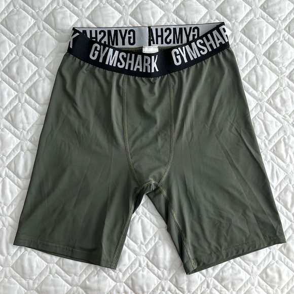 Gymshark Compression Shorts - Picture 3 of 7